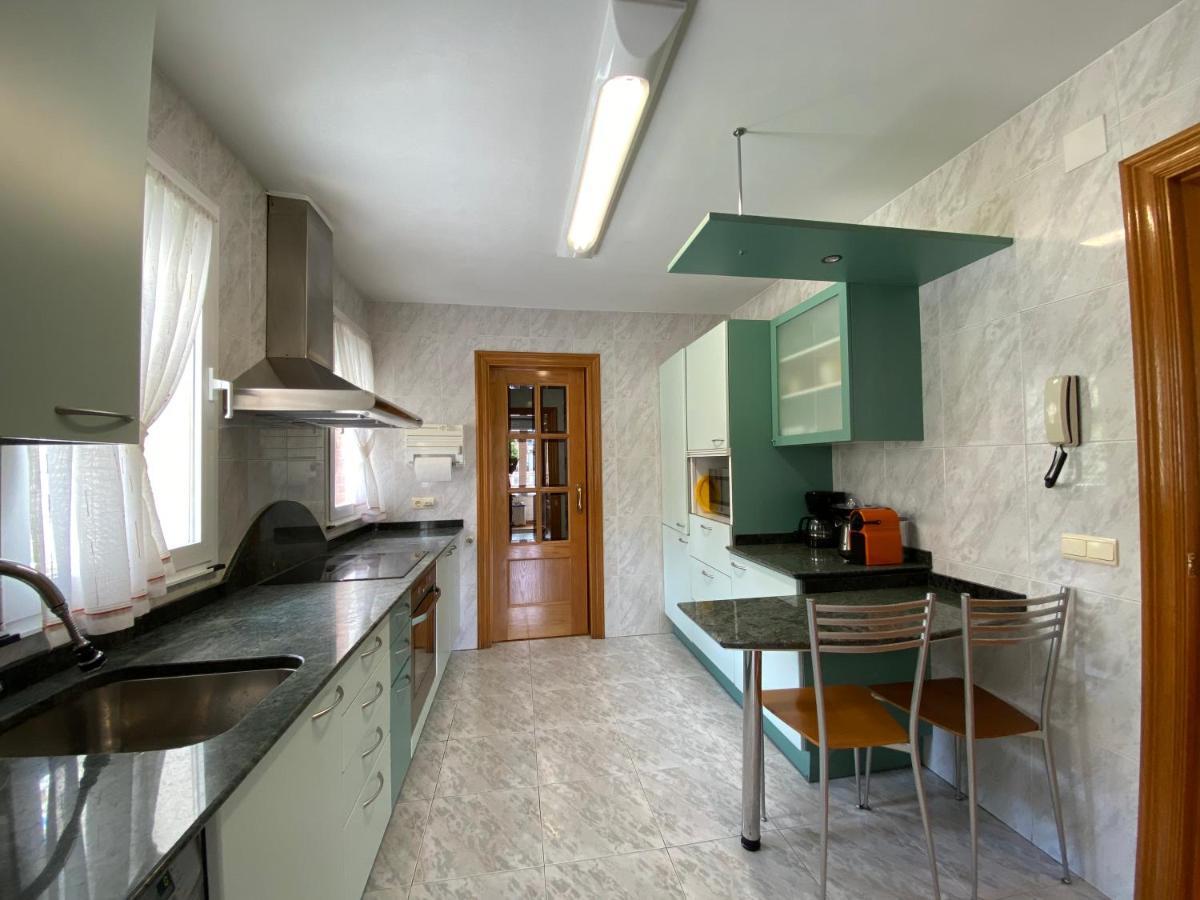 Casa Chalet Jardin Particular Ideal Grupos Y Familias Baranain Ngoại thất bức ảnh